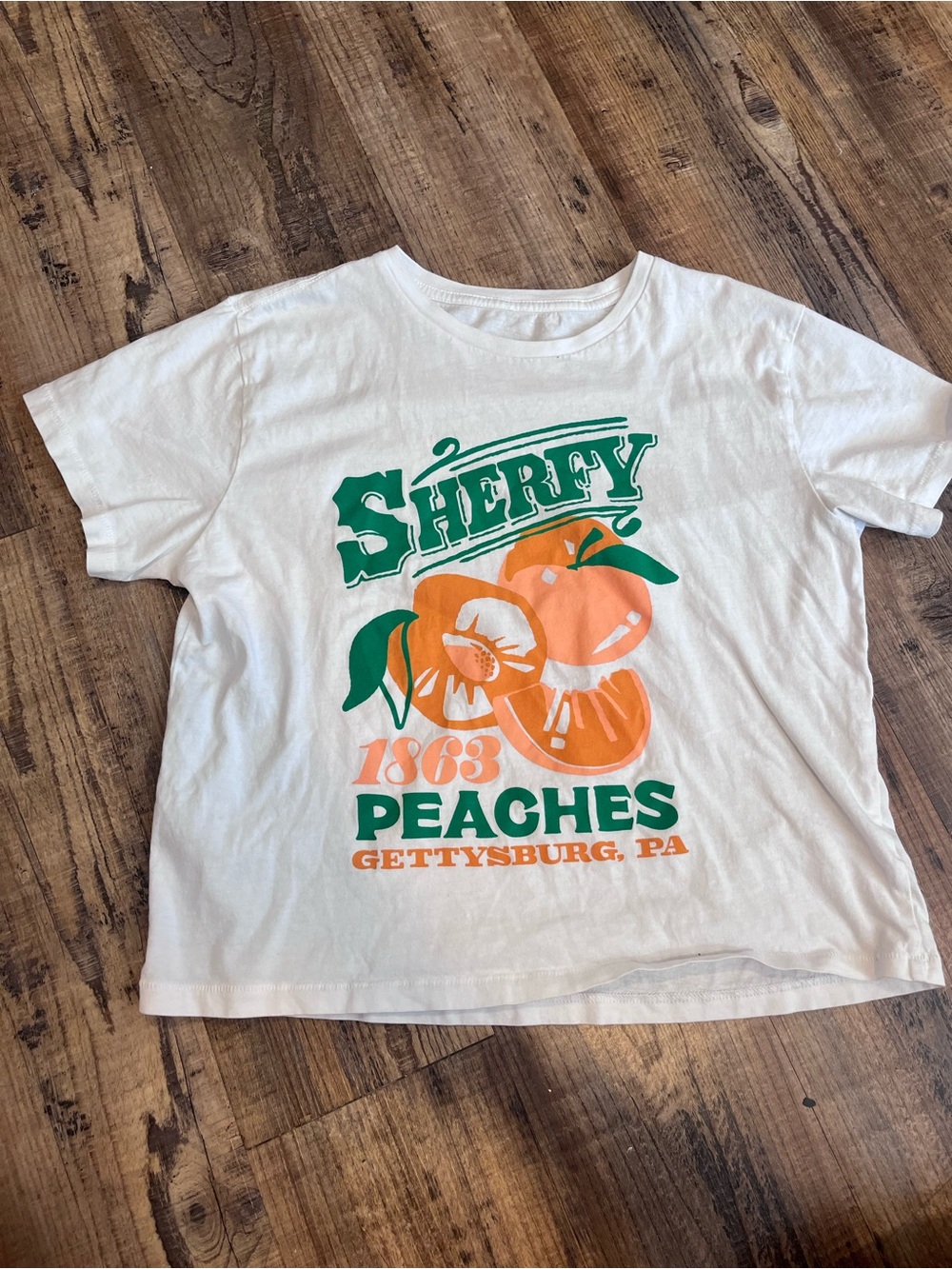Peaches Graphic Short Sleeve Tee - White/Orange/Green
